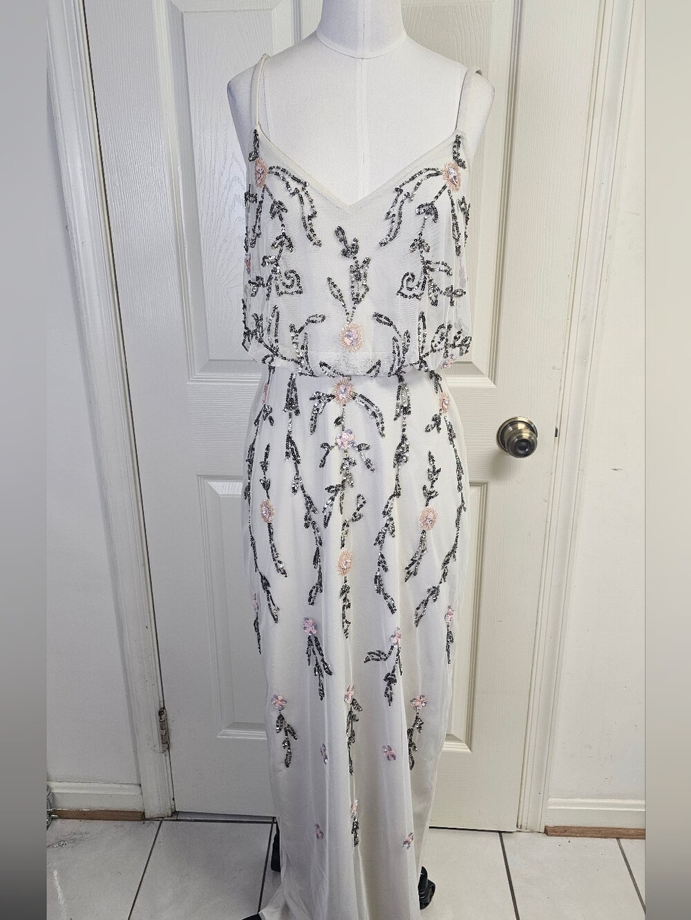 Adrianna Papell Floral Beaded Mesh Blouson Gown Size 6